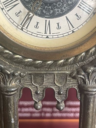 Lebber west German clock