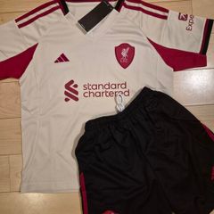 Liverpool 25/26 kids varous sizes