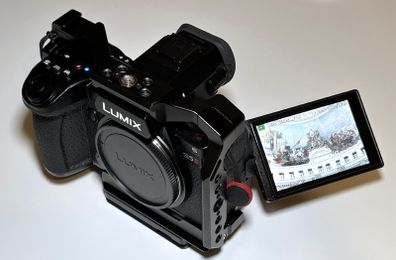 Panasonic LUMIX S5II with Smallrig cage and handle