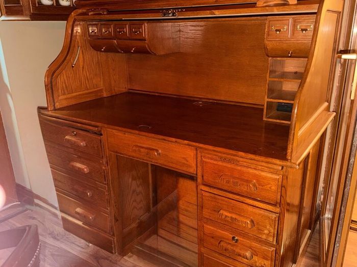Writing bureau