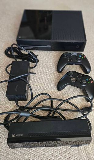 Xbox one  Day One 2013 with Kinect