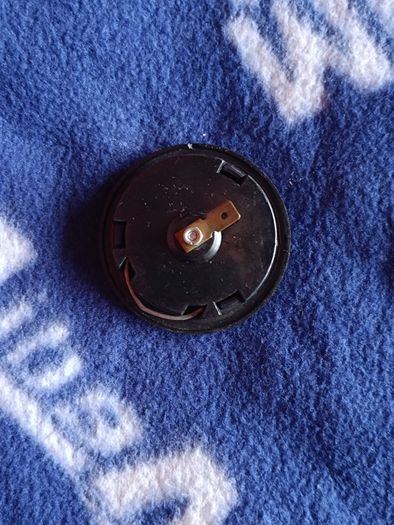 Rare Vintage MOMO Horn Button (Yellow Logo)  Genuine JDM