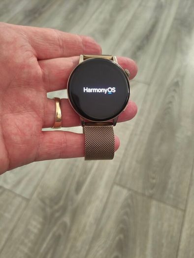 Huawei GT 3 42mm smart watch