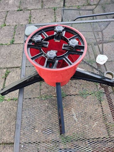 Christmas tree stand