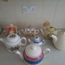 Selection of Tea pots Image 9