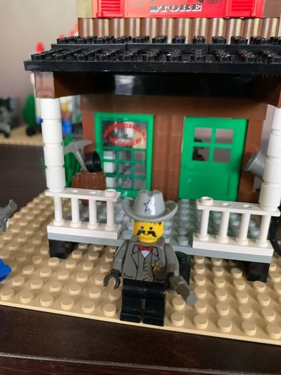 Lego Gold City Junction 6765