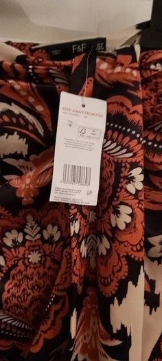 Ladies skirt