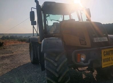 JCB Other 2002