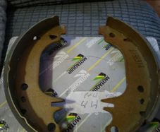 Brake Shoes for classic Renault & Peugeot.