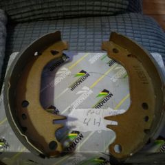 Brake Shoes for classic Renault & Peugeot.
