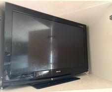 walker 32 inch saorview tv