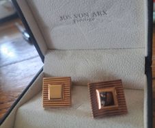 Jos Van Arx cufflinks in box