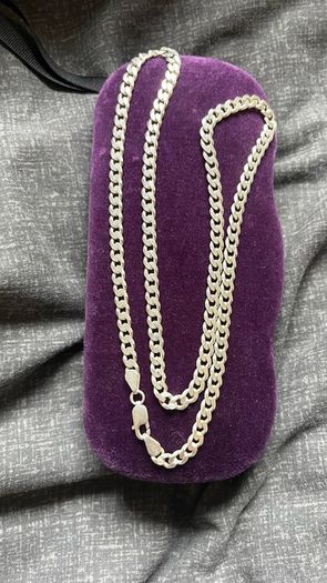 33 grams silver chain men