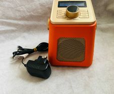 Maxtek Mini DAB and FM Radio