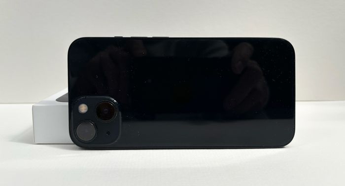 iPhone 13 - 128 GB