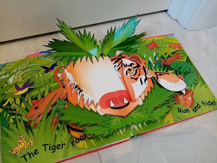 Pop Up Jungle book