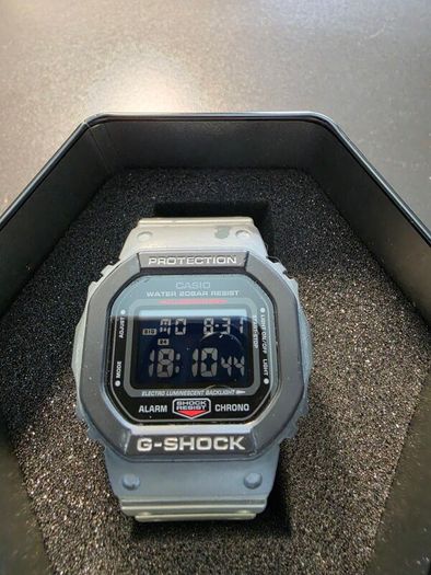 Casio G shock dw 5610su