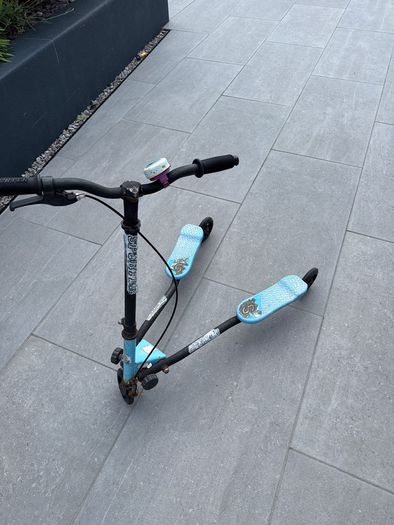 wiggle scooter