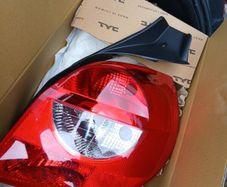 renault clio right taillight
