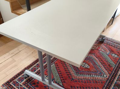 Flip-up Office Desk