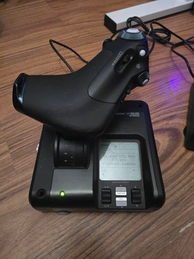 X52 Pro Flight Sim HOTAS