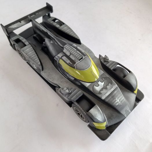 Scalextric C4140 Batman Slot Car    (batmobile street supercar classic tv )