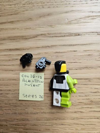 lego col26-2 blacktron mutant, collectible series 26
