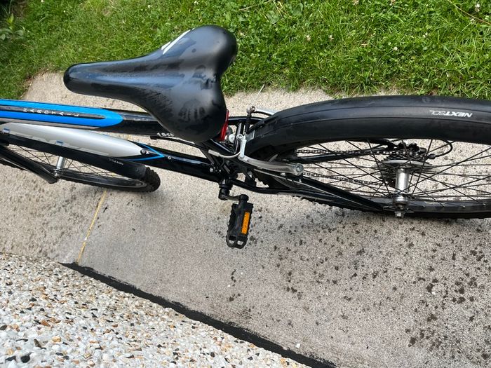Ignite Attack Mountain Bike 18Speed