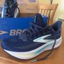 Brooks Ladies Trainers Image 2