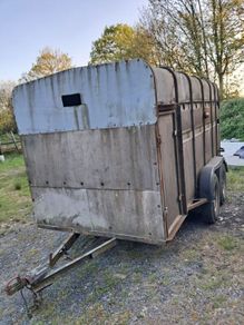 10x5 Cattle trailer