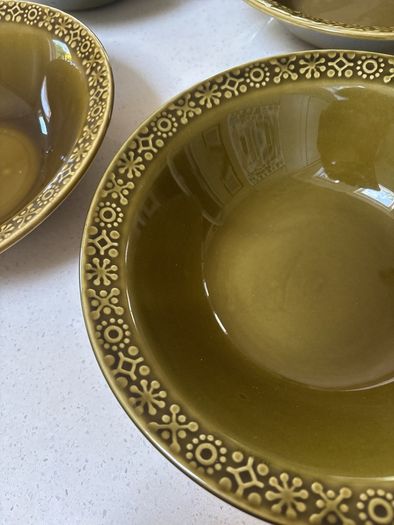 Vintage Connemara Celtic - Irish Erin - Kilrush Vegetable / Serving  Dish ( 4 )