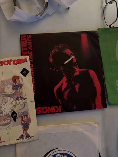 Collection of vinyl 7" 45's