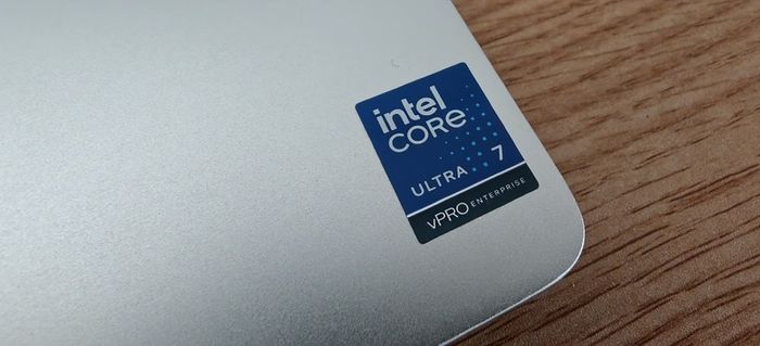 Dell Proplus 16250 U7 265 16 512 -numpad