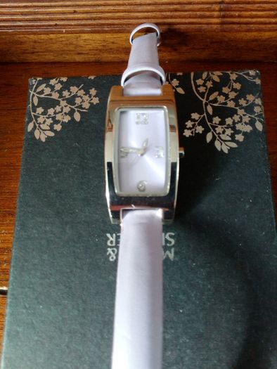 Ladies watch