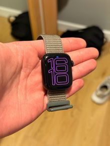Apple Watch Series 8 GPS + Cellular