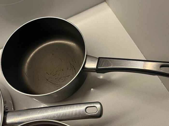 Cooking Pots   From  10 Euro
