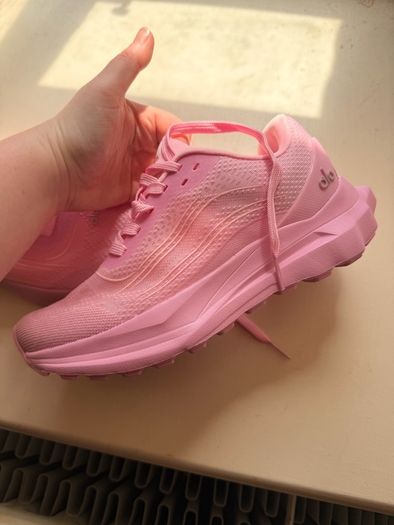 ALO runner trainers