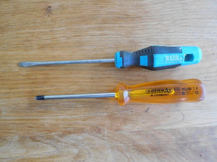 Flathead and philips screwdriver