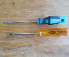 Flathead and philips screwdriver