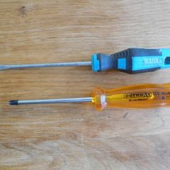 Flathead and philips screwdriver