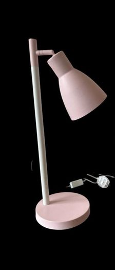 Desk lamp
