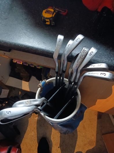 golf clubs