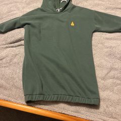 Green hoodie (brand George)