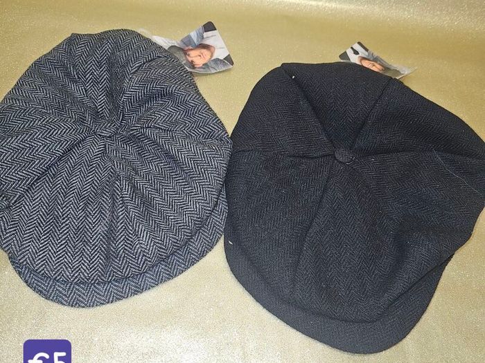 Halloween wigs and accessories