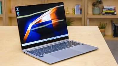 Samsung Galaxy Book 4 Pro 14" 16GB/512GB SSD - Intel Core Ultra 7 - QWERTY (DE) - Grade A with box and accessories