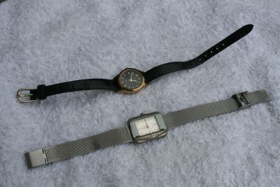 Vintage Sekonda and Lava women's watches (watches work fine)