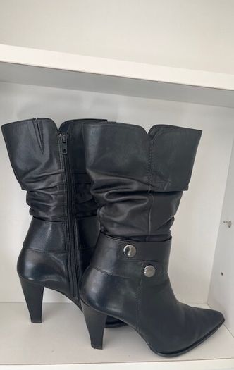 Marco Tozzi  Black leather boots-Softest Leather High Heels Size Uk 6 Eu 39.  Elegant.  In SUPER Condition.
