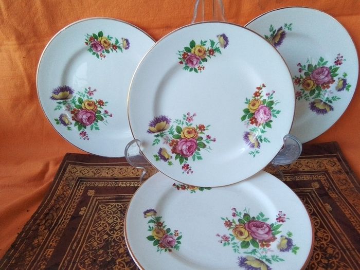 China Tea Plates+ Sugar Bowl