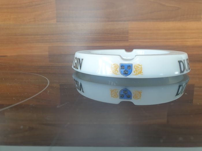 Dublin Dry Gin Ashtray