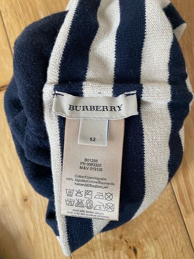 Burberry hat